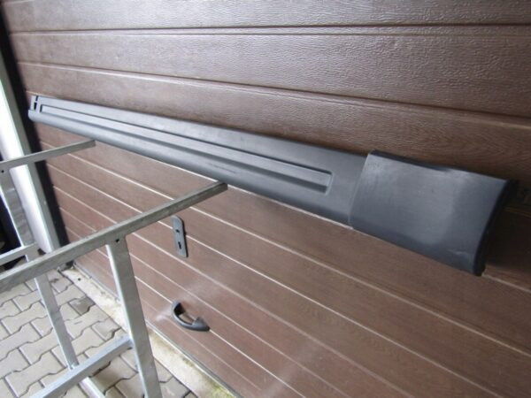 Zijskirt Dorpellijst Rechts Range Rover Evoque Sport 04- 8543470007 Dorpel P3350