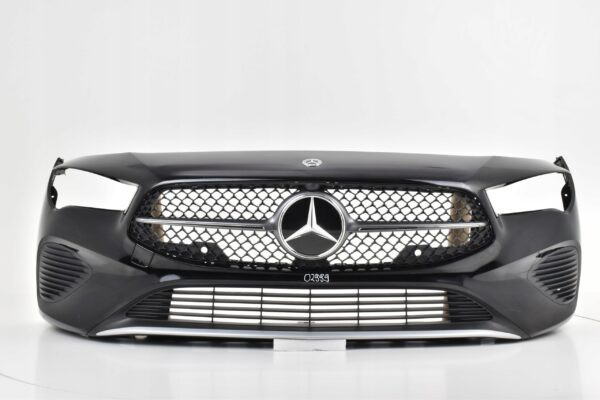 Bumper MERCEDES CLA W118 118 FACELIFT ORDINARY Voorbumper 02999