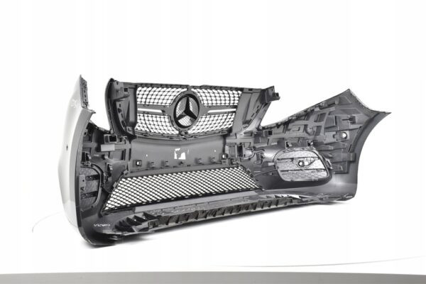 Bumper MERCEDES V447 W447 AMG LINE 2015-2019 Voorbumper 02971