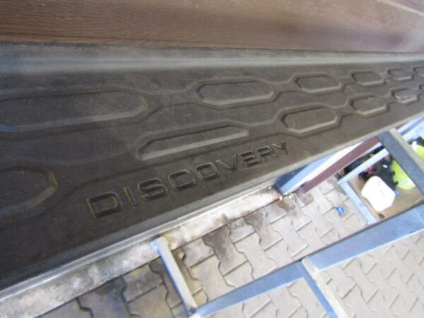 Zijskirt Links Dorpel Land Rover Discovery 5 17 Graden Links Dorpel P4869