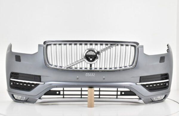 Bumper VOLVO XC90 XC 90 II BEFORE FACELIFT 2015- Voorbumper 03252