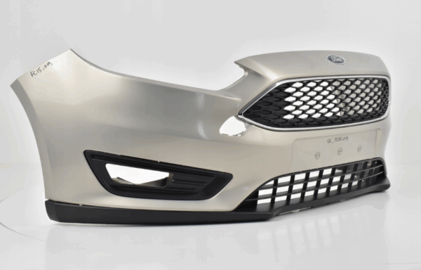 Bumper FORD FOCUS MK3 2015- Voorbumper 0081