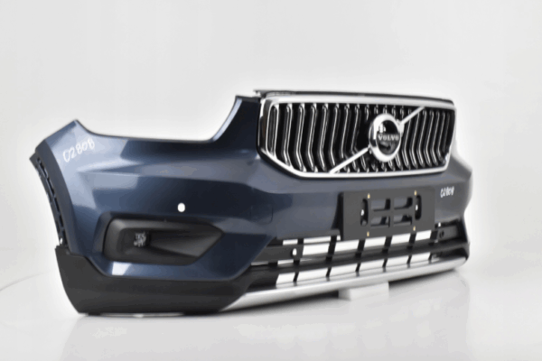 Bumper VOLVO XC40 XC 40 PRE-FACELIFT 2018-  Voorbumper 02808