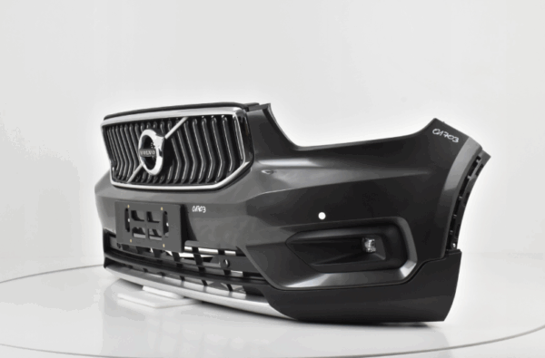 Bumper VOLVO XC40 XC 40 PRE-FACELIFT 2018- Voorbumper 01703
