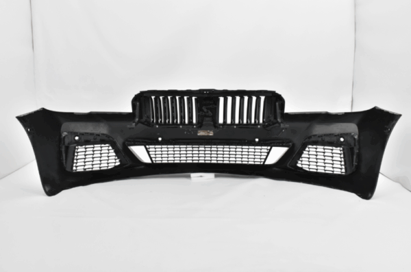 Bumper BMW 5 SERIE G30 LCI FACELIFT M PAKKET M-PAKKET C5E  Voorbumper 00379