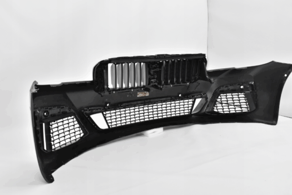 Bumper BMW 5 SERIE G30 LCI FACELIFT M PAKKET M-PAKKET C5E  Voorbumper 00379