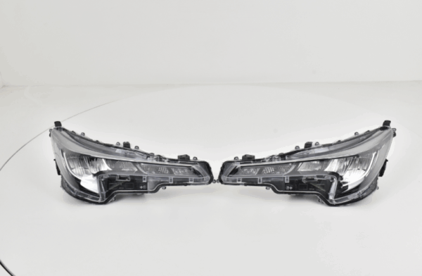 Bumper TOYOTA COROLLA E210 E21 HATCHBACK 2019- 0XPDC Voorbumper 02698