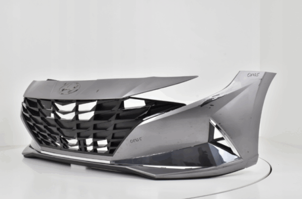 Bumper HYUNDAI ELANTRA VII 2021 Voorbumper 01725
