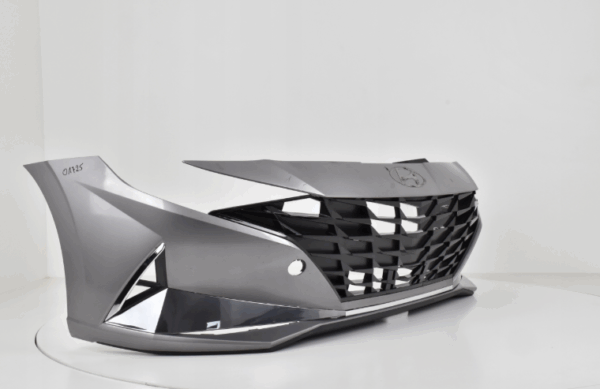 Bumper HYUNDAI ELANTRA VII 2021 Voorbumper 01725