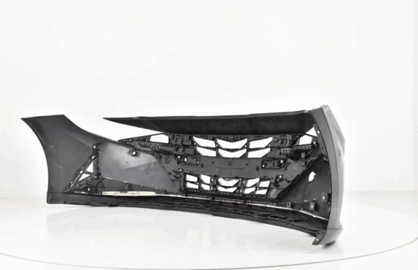 Bumper HYUNDAI ELANTRA VII 2021 Voorbumper A000005