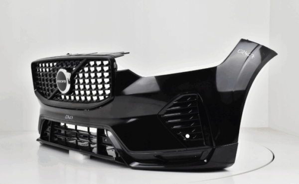 Bumper VOLVO XC60 XC-60 II FACELIFT R-DESIGN R DESIGN 2022- Voorbumper 02467