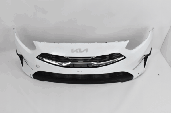 Bumper KIA CEED III FACELIFT 21-23  Voorbumper 00616