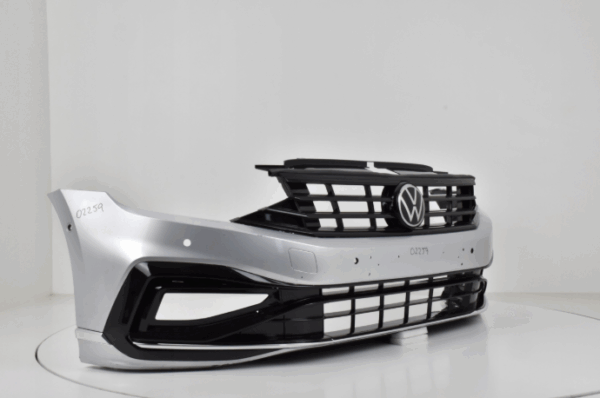 Bumper VOLKSWAGEN PASSAT B8 R-LINE R LINE FACELIFT 2021- Voorbumper 02259
