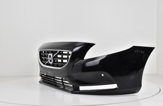 Bumper VOLVO V40 II 2012- PRE-FACELIFT Voorbumper 02175