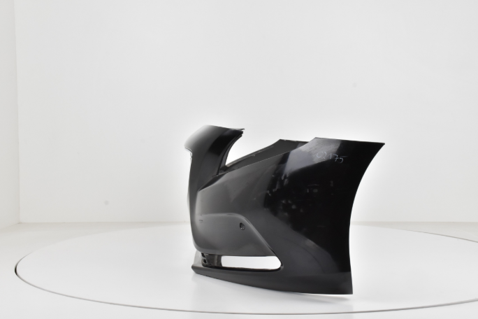 Bumper VOLVO V40 II 2012- PRE-FACELIFT Voorbumper 02175