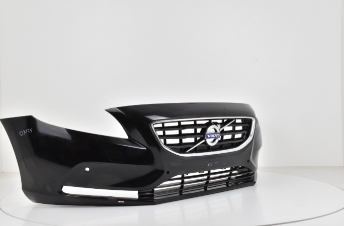 Bumper VOLVO V40 II 2012- PRE-FACELIFT Voorbumper 02175