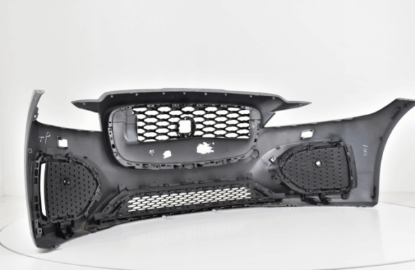 Bumper JAGUAR XF 260 FACELIFT 2021- Voorbumper 02017