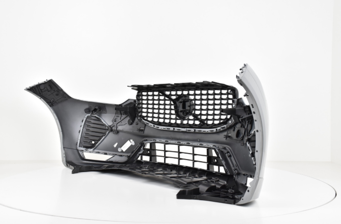Bumper VOLVO XC60 II FACELIFT R-DESIGN RDESIGN Voorbumper