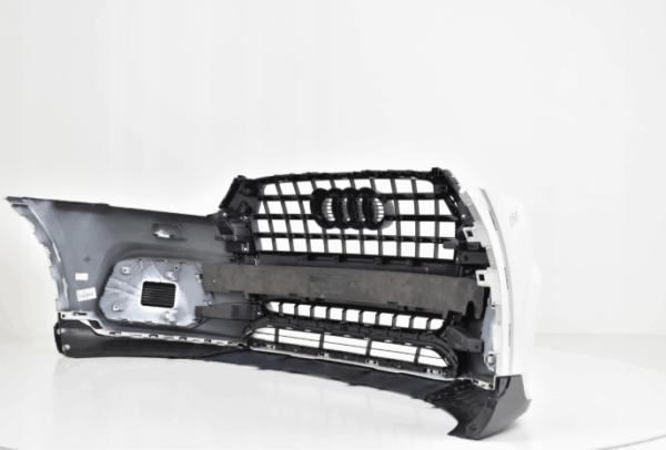 Bumper AUDI Q3 8U0 8U 2015 STANDARD VERSION Voorbumper 01949