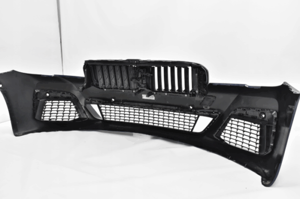 Bumper BMW G30 LCI FACELIFT M-Pakket M Pakket C5E Voorbumper 00378
