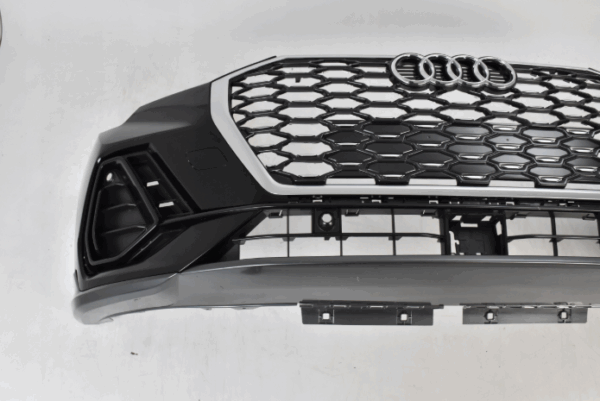 Bumper AUDI Q3 2018- 83A 83F S-LINE SLINE Voorbumper 024