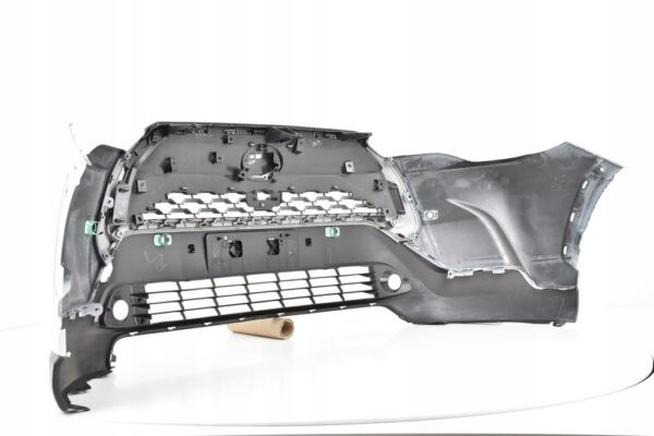 Bumper TOYOTA COROLLA CROSS 2021- Voorbumper