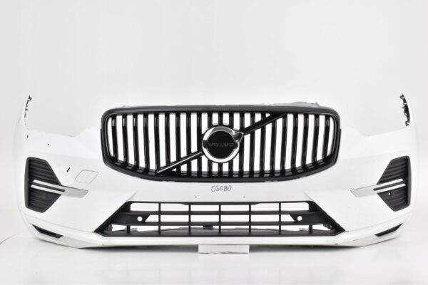 Bumper VOLVO XC60 XC 60 II FACELIFT MOMENTUM  Voorbumper 03080