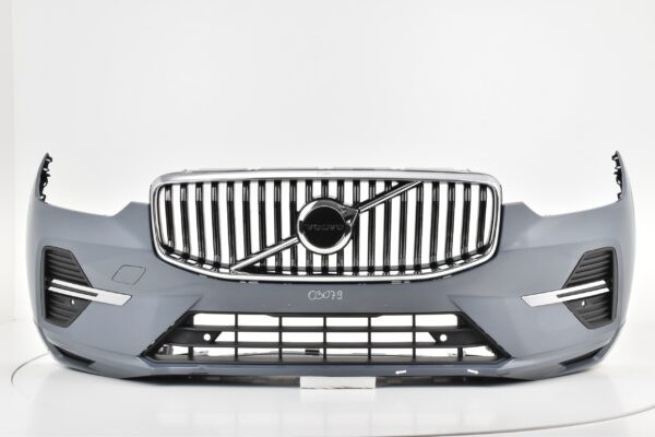 Bumper VOLVO XC60 XC 60 II FACELIFT MOMENTUM Voorbumper 03079