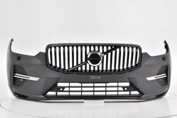 Bumper VOLVO XC60 XC 60 II FACELIFT MOMENTUM  Voorbumper 03078