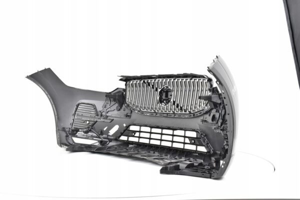 Bumper VOLVO XC60 XC 60 II FACELIFT MOMENTUM  Voorbumper 03083