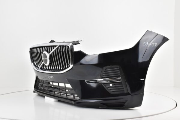 Bumper VOLVO XC60 XC 60 II FACELIFT MOMENTUM  Voorbumper 03077