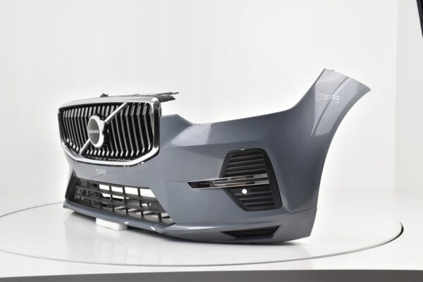 Bumper VOLVO XC60 XC 60 II FACELIFT MOMENTUM Voorbumper 03079