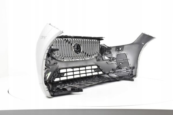 Bumper VOLVO XC60 XC 60 II FACELIFT MOMENTUM  Voorbumper 03075