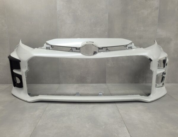 Bumper Toyota Yaris GR 4 IV 20- 52119-52C70 Voorbumper PJ1468