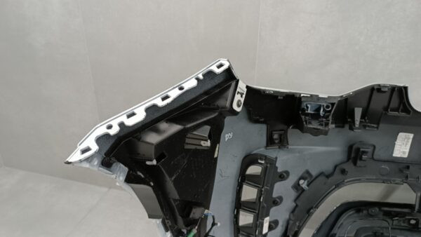 Bumper Land Rover Discovery R Dynamic FACELIFT 21- MY42-17F003-AW Voorbumper HK1309
