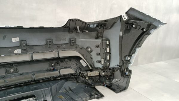 Bumper Land Rover Discovery R Dynamic FACELIFT 21- MY42-17F003-AW Voorbumper HK1309