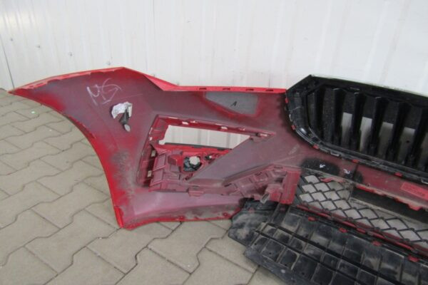 Bumper SKODA SCALA FACELIFT 23-657808221F  Voorbumper MZ2067