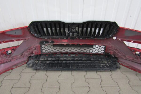 Bumper SKODA SCALA FACELIFT 23-657808221F  Voorbumper MZ2067