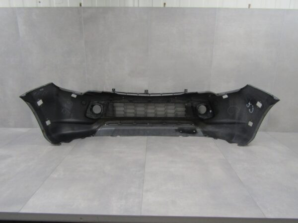 Bumper Mitsubishi L200 5 V 15-18 6400F763 Voorbumper KJ12522