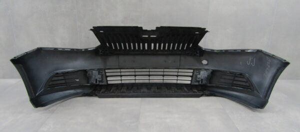 Bumper Skoda Fabia 3 III 6V0 14-18 6V0807221 Voorbumper KJ12325