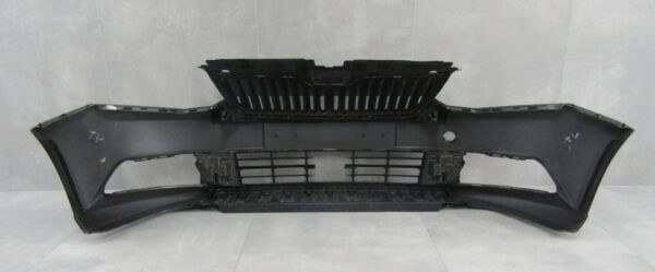 Bumper Skoda Fabia 3 III 6V0 14-18 6V0807221 Voorbumper KJ12330