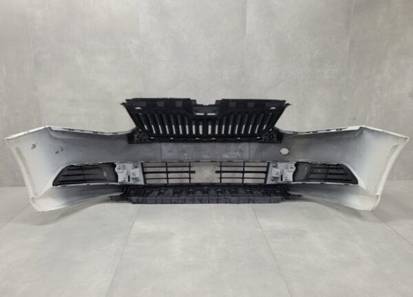 Bumper Skoda Fabia 3 III 6V0 14-18 6V0807221 Voorbumper PJ1517A