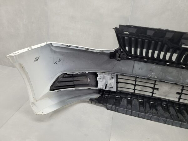 Bumper Skoda Fabia 3 III 6V0 14-18 6V0807221 Voorbumper PJ1517A