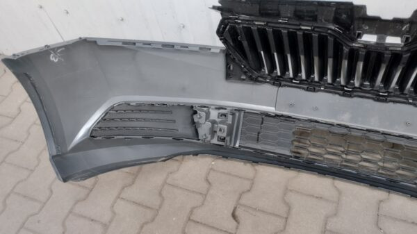 Bumper Skoda Fabia 3 III 6V0 Facelift 18-21 6V0807221F Voorbumper MZ2153