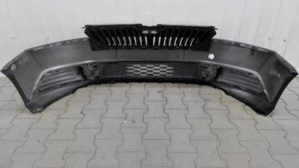 Bumper Skoda Fabia 3 III 6V0 Facelift 18-21 6V0807221F Voorbumper MZ2154