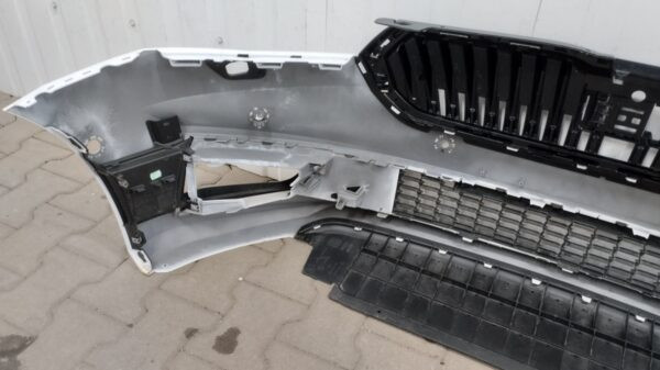 Bumper Skoda Fabia IV 4 6VA 21- 6VA807221 Voorbumper MZ2155