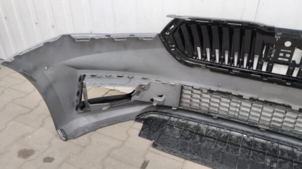 Bumper Skoda Fabia IV 4 6VA 21- 6VA807221 Voorbumper MZ2158