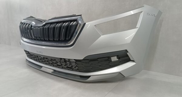 Bumper Skoda Kamiq 658 19-/+ hoes 658807221 Voorbumper HK1090