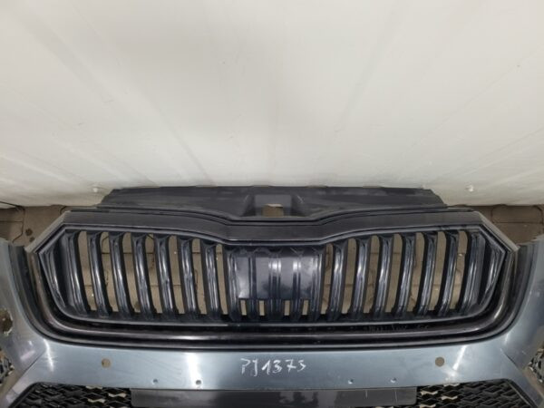 Bumper Skoda Octavia 4 IV 5E3 RS VRS 19-24 5E3807217F  Voorbumper PJ1373