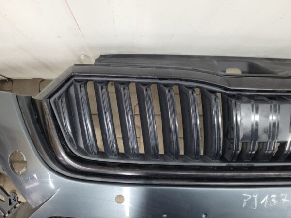 Bumper Skoda Octavia 4 IV 5E3 RS VRS 19-24 5E3807217F  Voorbumper PJ1373